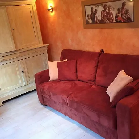 Luckey Homes - Hameau Neel